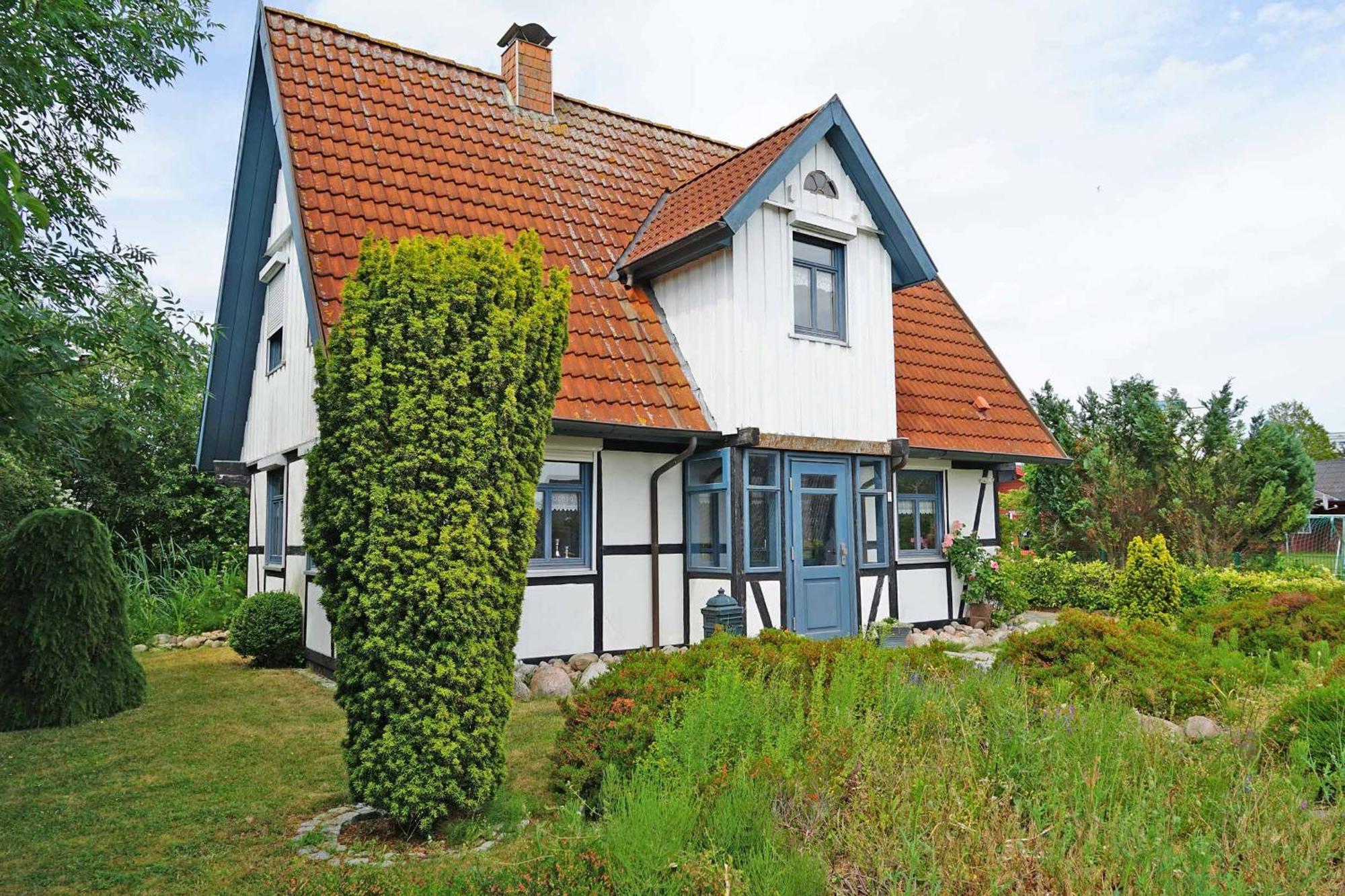 Ferienhaus mit viel Platz in Strandnaehe Damp Exterior foto